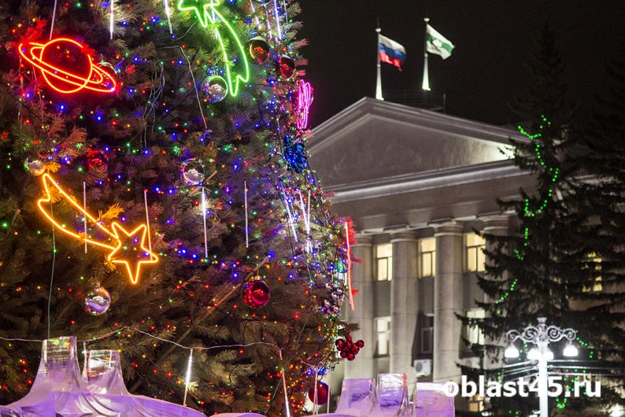 Курганцы о новогодней площади: «Лучшее украшение 2020-го года»