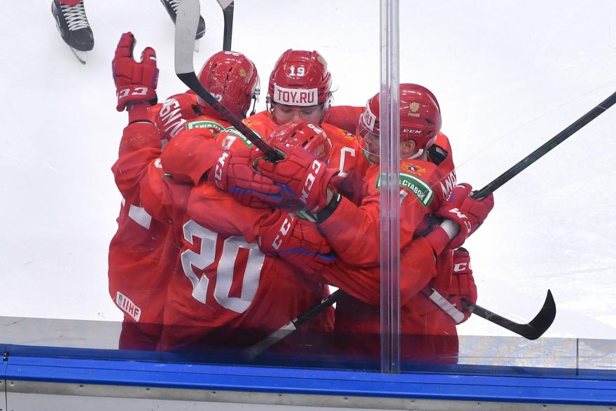 Российская хоккейная «молодежка» сразится с Канадой