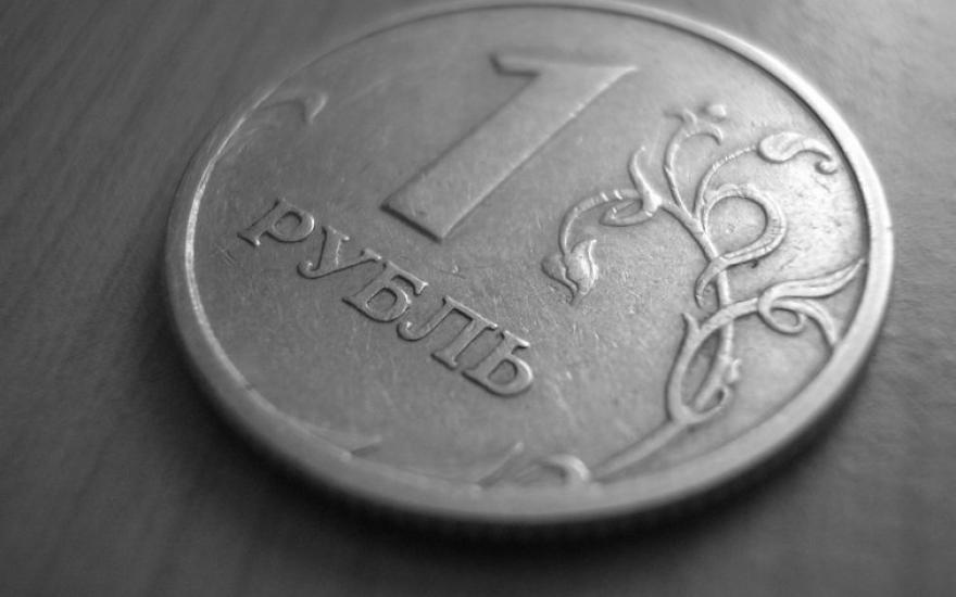 Падение рубля увеличивает доходную часть бюджета