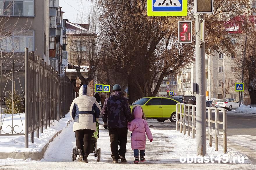 В России - новые правила выплаты детских пособий и отмена кредитных каникул 