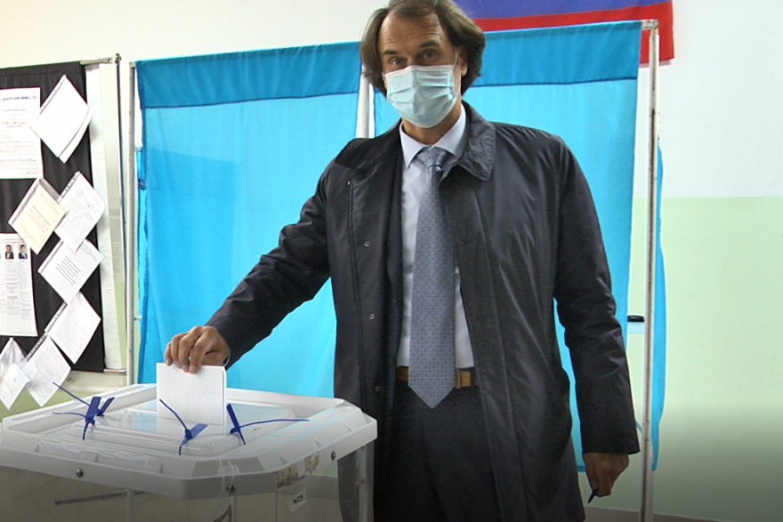 Сергей Лисовский проголосовал в Курганской области