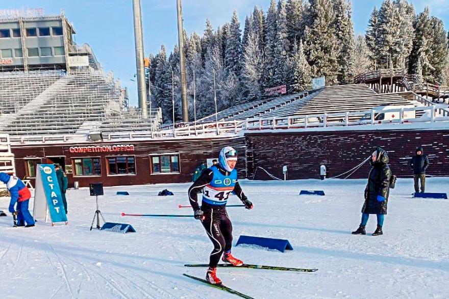 Команда МЧС от Курганской области стала второй по лыжным гонкам на соревнованиях УрФО
