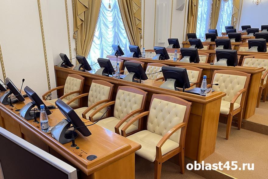 Госдума РФ приняла закон о полномочиях губернаторов