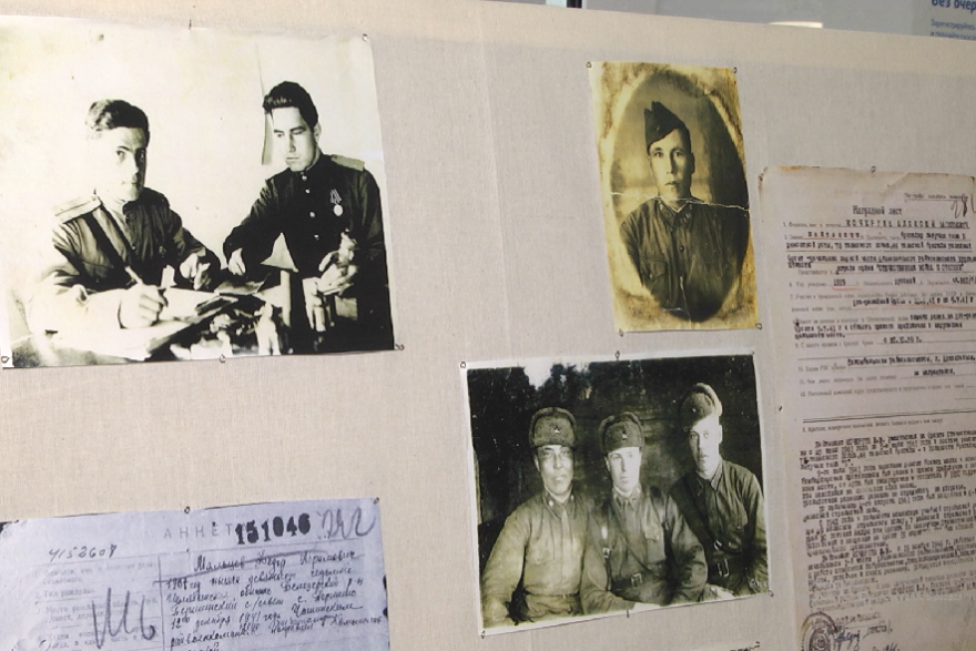 В Зауралье архивисты показали уникальные документы и фотографии