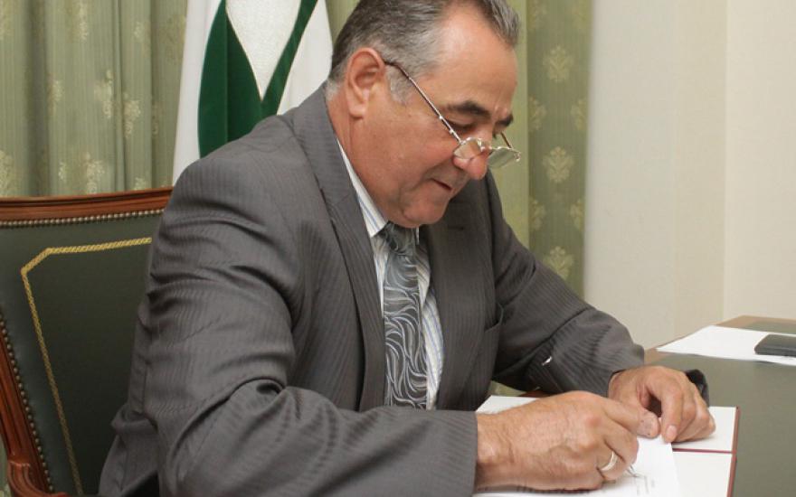 Подписан договор о сотрудничестве между Правительством и предприятиями