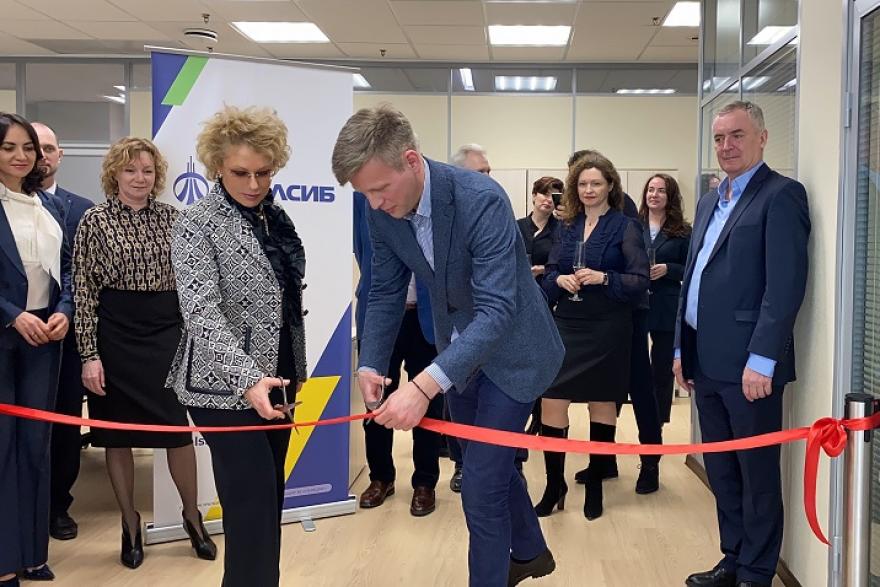 Банк Уралсиб открыл Центр малого бизнеса в Челябинске