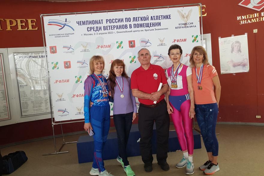 С чемпионата России ветераны-легкоатлеты Курганской области привезли 10 медалей