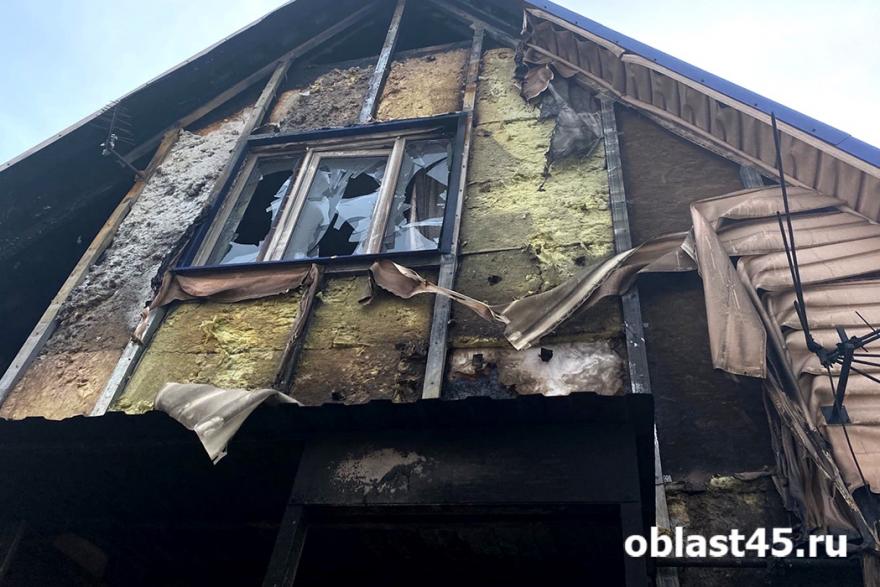 «12 лет строили и потеряли за полчаса»: как в Кургане горел дом 