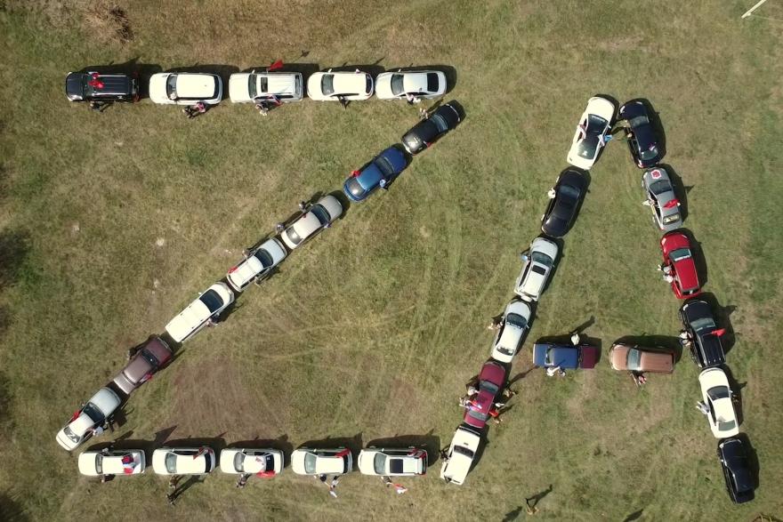 Автопробегом в Курганской области поддержали ветеранов ВОВ и бойцов спецоперации