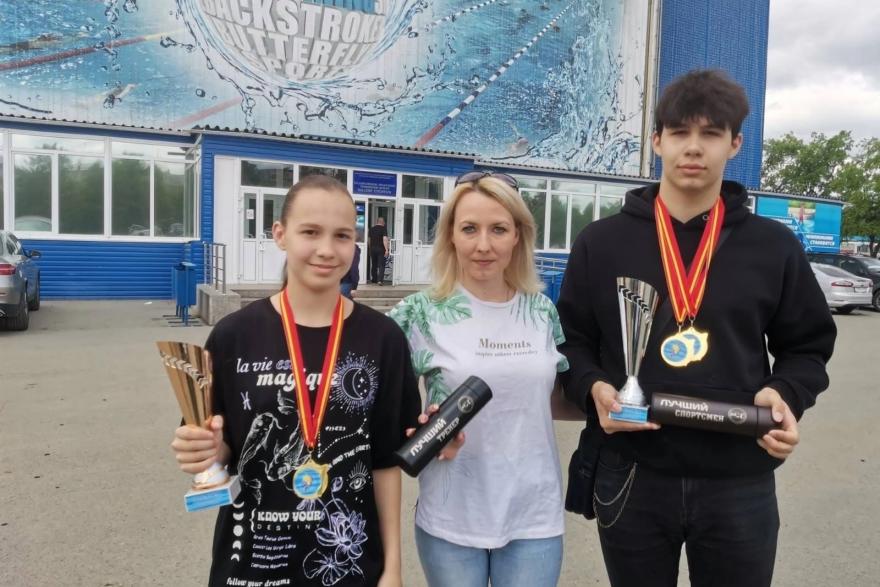 Курганские пловцы привезли из Челябинска шесть медалей