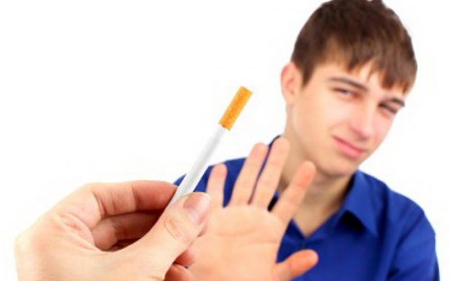  В России уменьшилось число курящих подростков