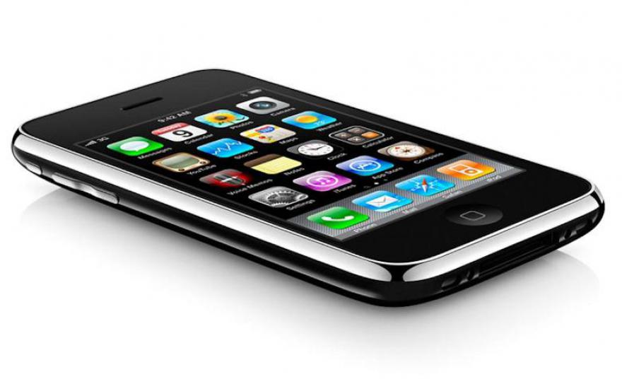 В июле начнется массовое производство двух новых моделей iPhone