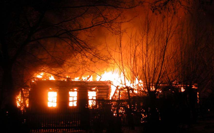 Пожар в Шадринском районе унес жизнь подростка