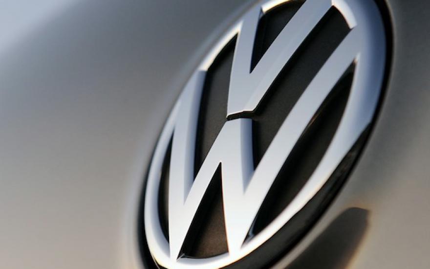 Volkswagen в 2016 году начнет производство семиместного внедорожника