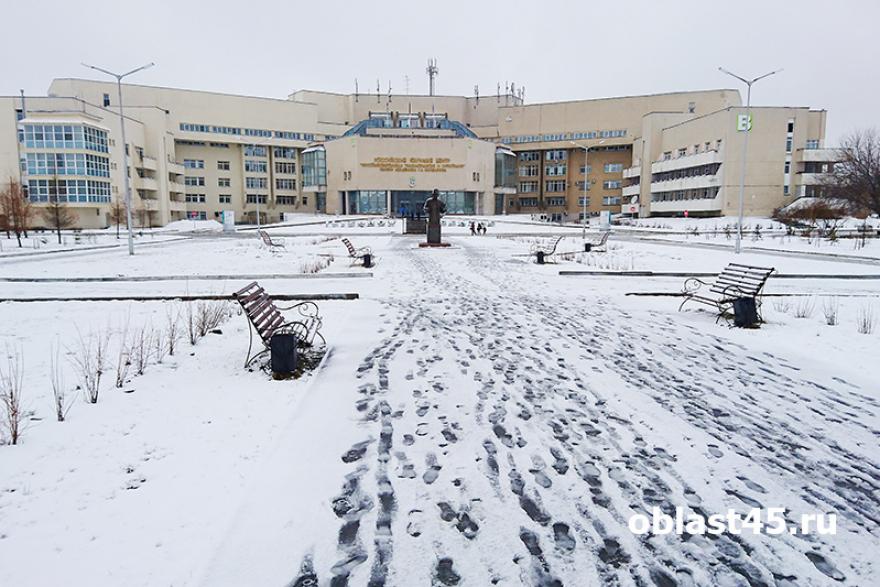 Курганские врачи помогли выпрямиться пациенту с Урала