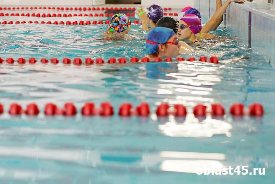 В курганской спортшколе выявили лучших пловцов 