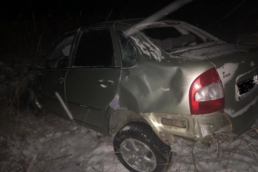 На трассе в Курганской области КамАЗ на ходу потерял колёса