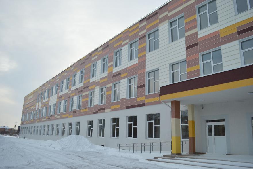 В Кетово торжественно откроют новую школу на 1100 мест