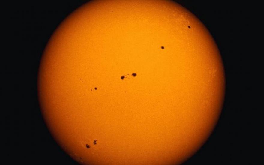 "Солнечное динамо". Ученые близки к решению загадки пятен на Солнце