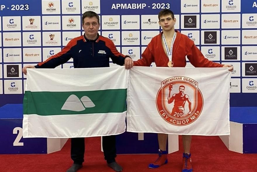 Курганский самбист стал бронзовым призёром России
