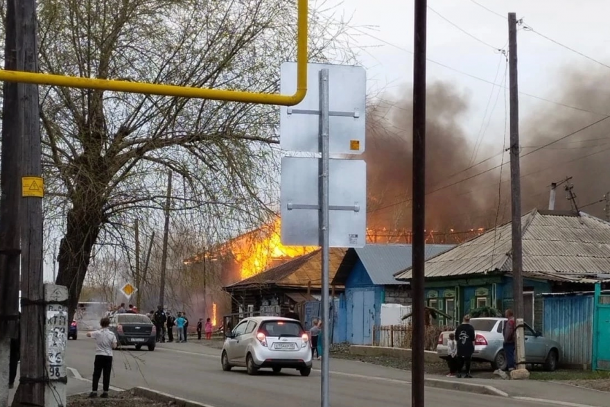 Жилые дома в курганских Утяке, Шепотково и «Изумрудном» не пострадали от огня