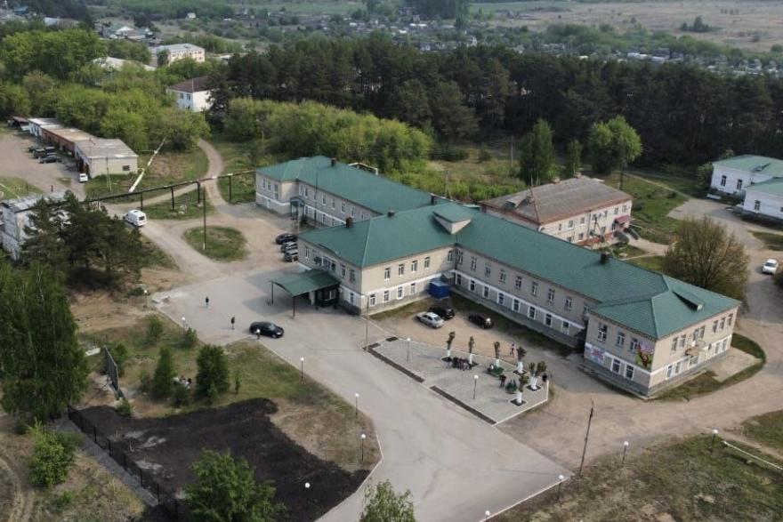 Власти Зауралья нашли дополнительные миллионы на ремонт больницы в Катайске