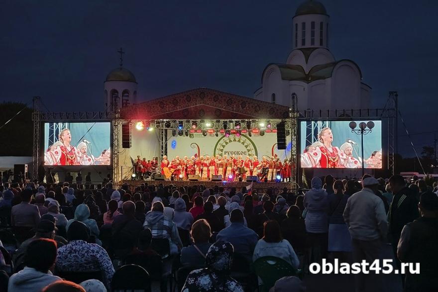 «Великое время для великой России»: Курган отметил день страны большим фестивалем