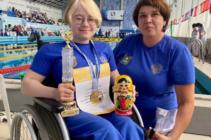 Анна Богатырёва взяла золото в плавании на Летних играх паралимпийцев