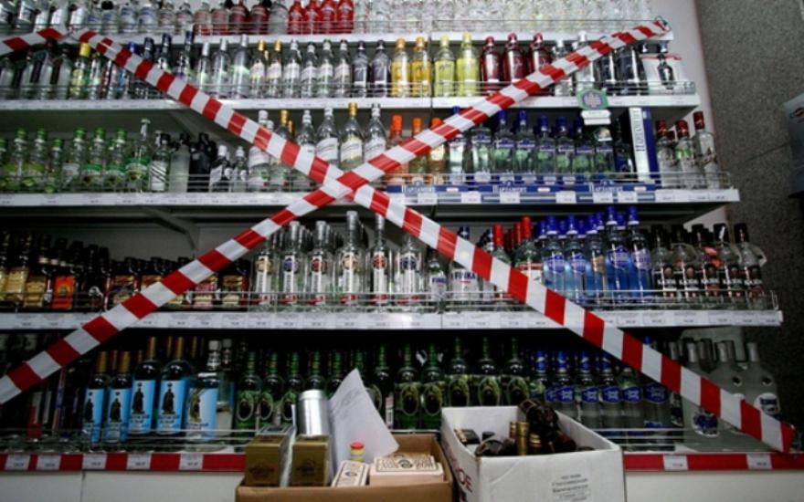 В Зауралье уничтожат 10 тысяч литров нелегального алкоголя