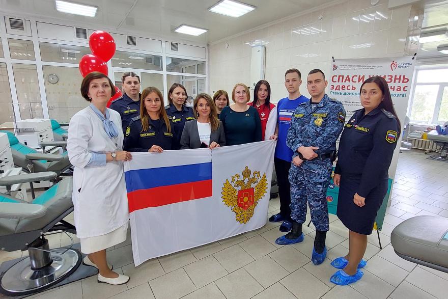 Курганские приставы присоединились к всероссийскому марафону донорства