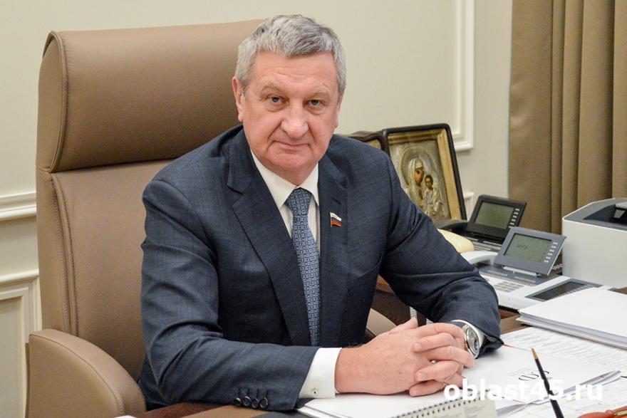 Сенатор Сергей Муратов стал ветераном отрасли боеприпасов