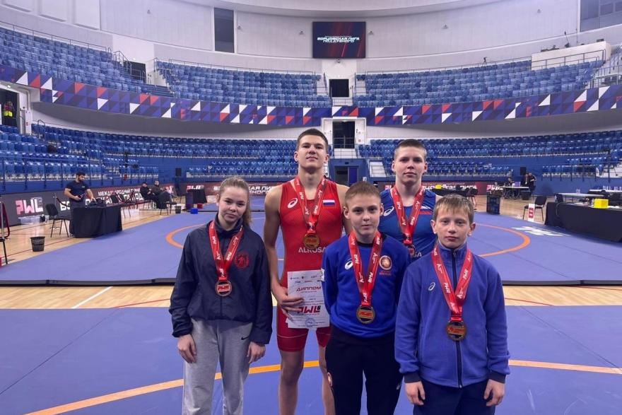 Курганские спортсмены стали чемпионами «Борцовской лиги Поддубного»