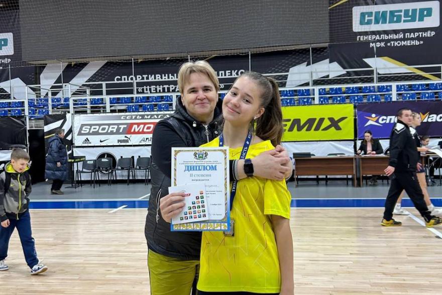 Курганская теннисистка привезла медаль со всероссийского турнира