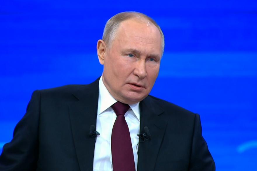 Путин: На развитие новых регионов предусмотрено ежегодно более 1 трлн рублей