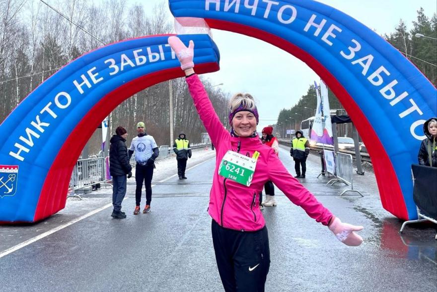 Зауральская спортсменка завоевала золото в международном марафоне «Дорога жизни»