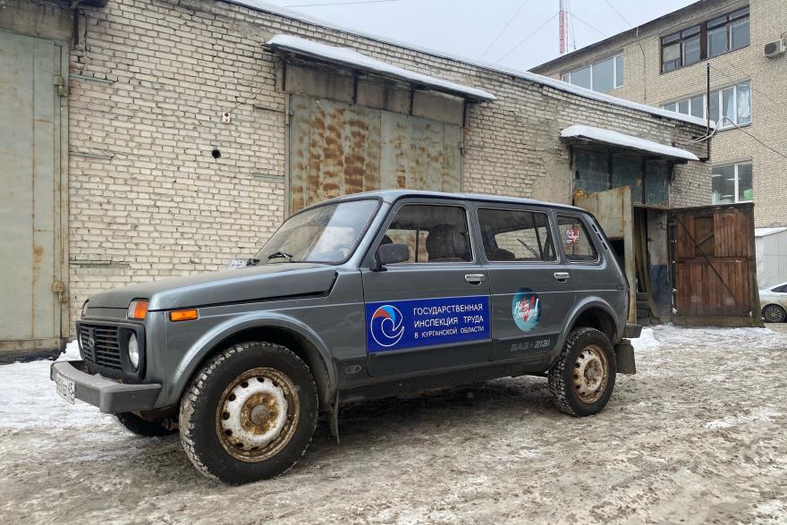 «Первая ласточка»: из Курганской области на фронт отправили автомобиль