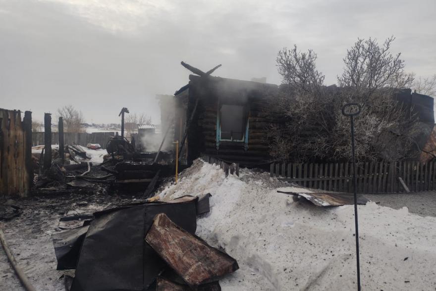 В курганском СК назвали причину смертельного пожара в деревне Галаево
