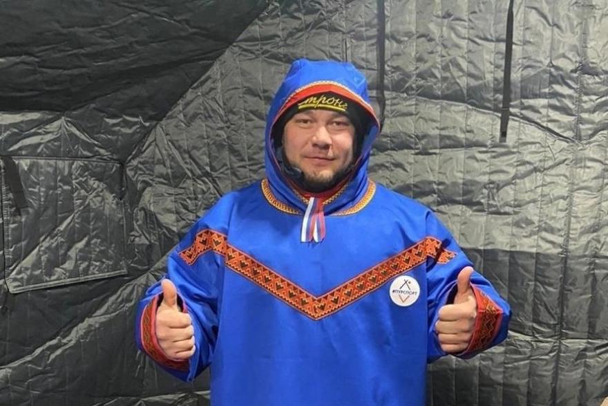 Курганский силач стал чемпионом в турнире на Ямале