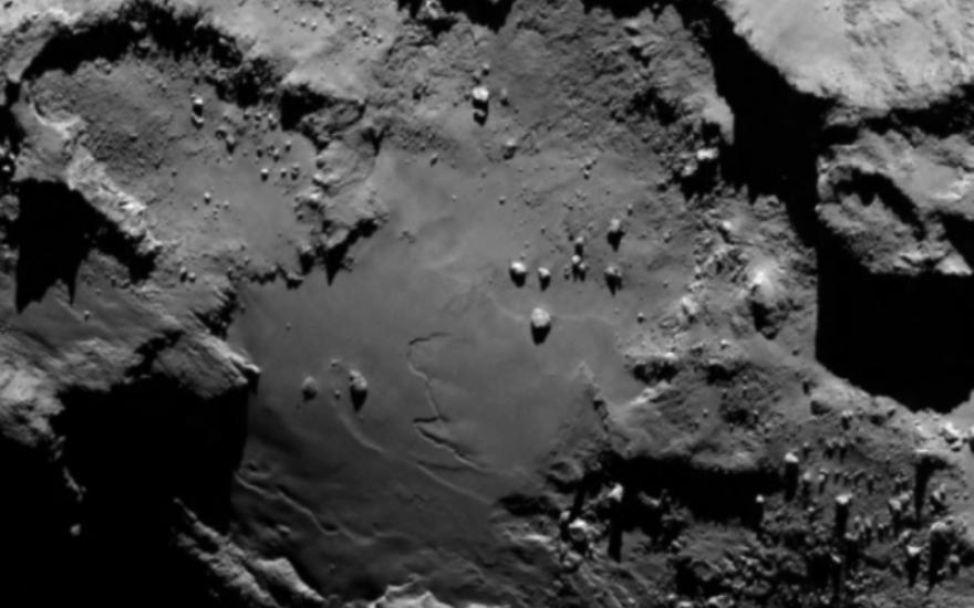 Робот «Фила» сделал впервые в истории снимки поверхности ядра кометы