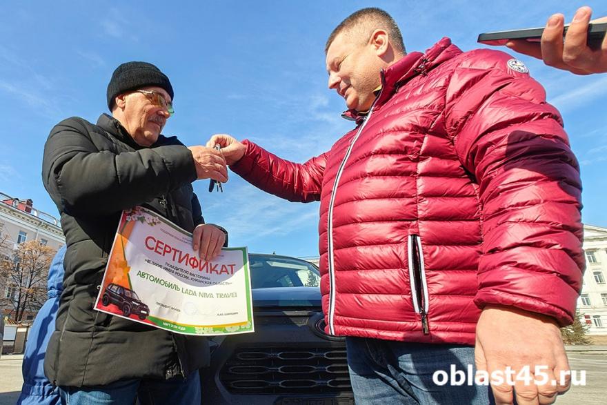 Пенсионер из Курганской области выиграл автомобиль на выборах президента России