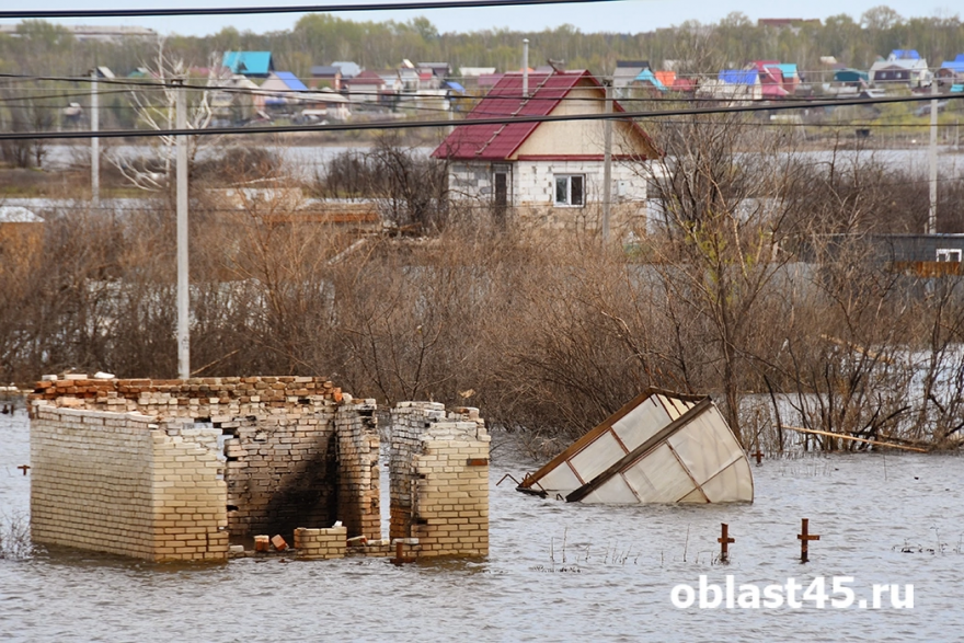 Более 6 тысяч домов и дач в Курганской области остаются затопленными 