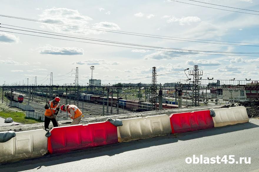 В Кургане ремонтируют Голиковский мост и путепровод по Карбышева