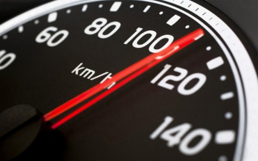 В России превышать предельно допустимую скорость на 19 км/ч снова запретят