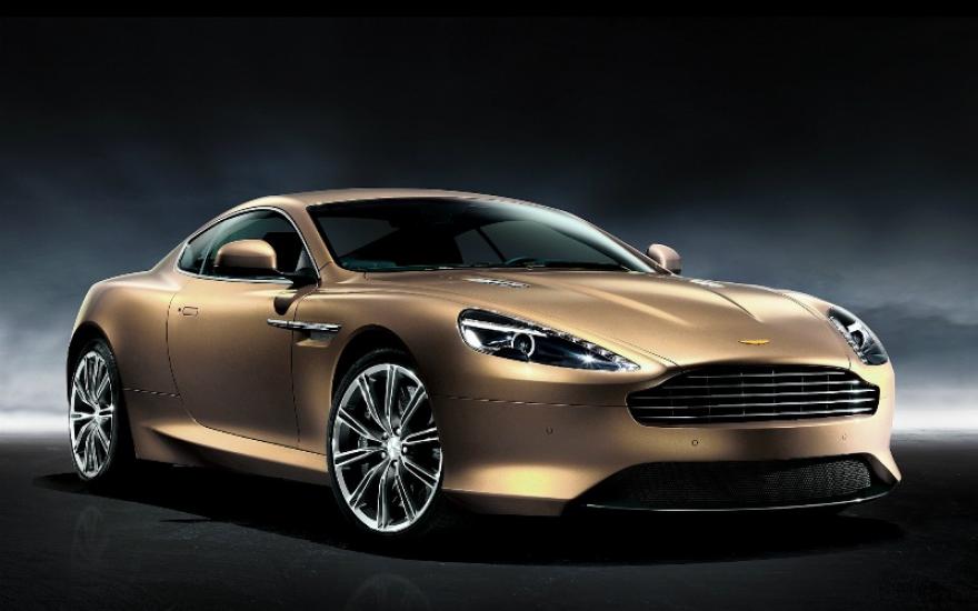 Aston Martin представит в Женеве новый трековый спорткар