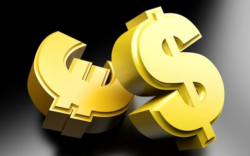 Биржевой курс евро превысил 69 рублей, доллар подошел к отметке 63 рубля