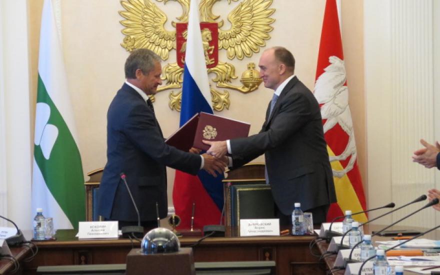Зауралье и Челябинская область подписали соглашение о сотрудничестве