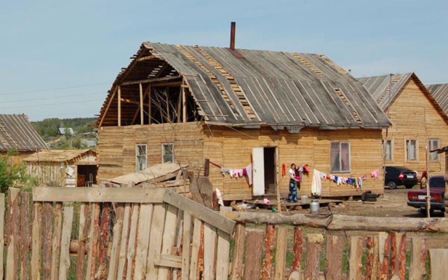 В Затобольном для цыган закрыты двери магазинов: местные жители устали от шумных соседей