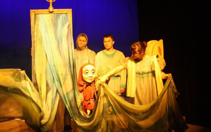 В Курганском театре кукол «Гулливер» возвращают к жизни 30-летний спектакль