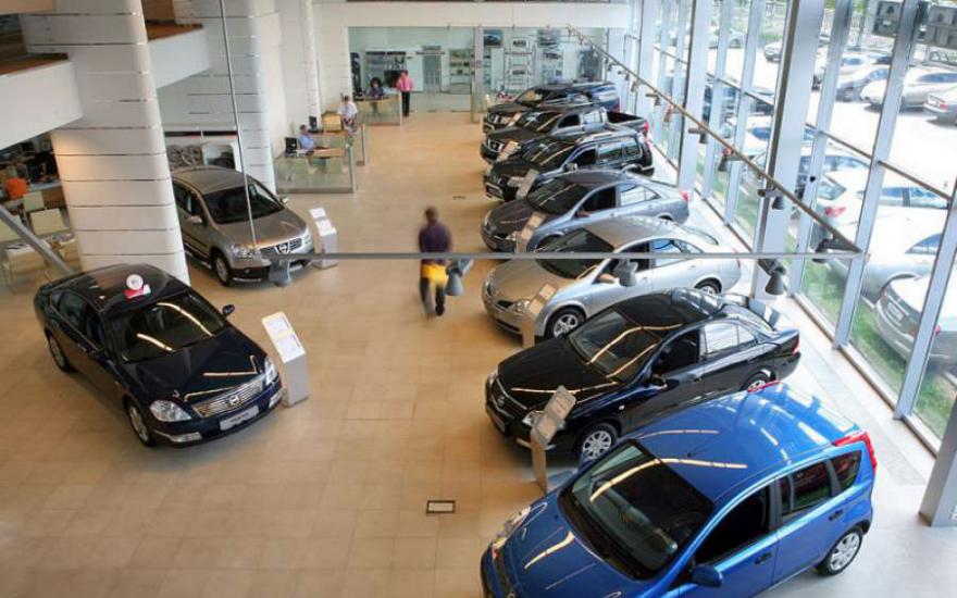 По итогам года продажи автомобилей в России могут составить 1,7 миллионов единиц