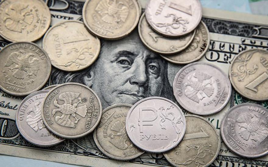 Эксперты: к концу года ожидается ослабление курса рубля